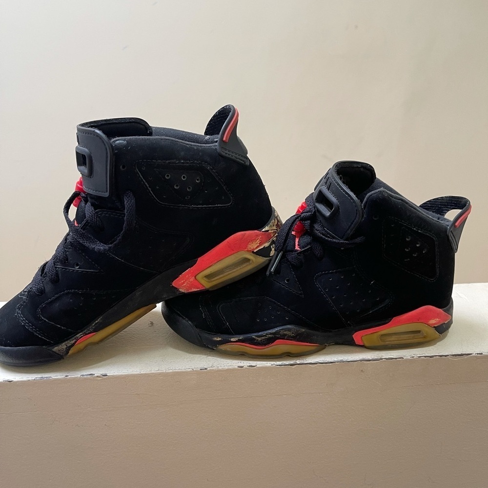 Nike Air Jordan - Picture 5 of 6